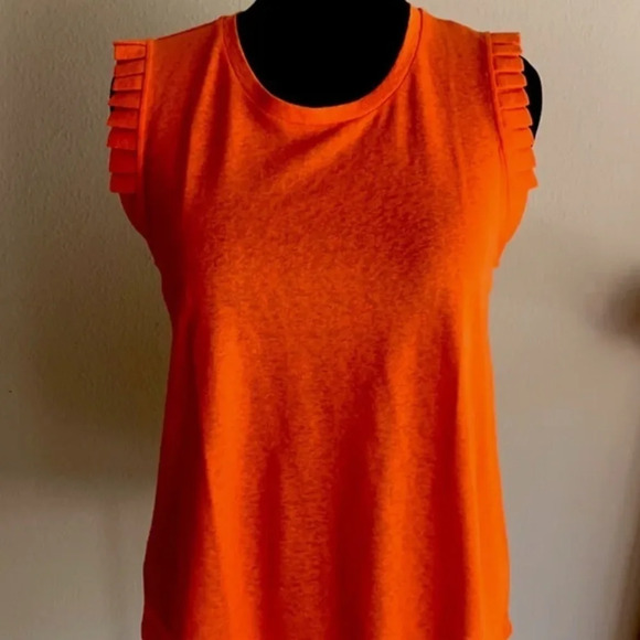 NWT LOFT Pleated Ruffle Shell - Picture 1 of 4
